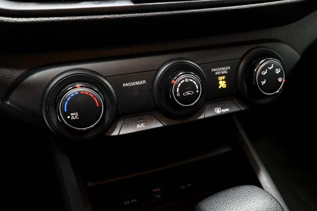 Used 2023 Kia Forte LXS w/ LXS Technology Package image 32