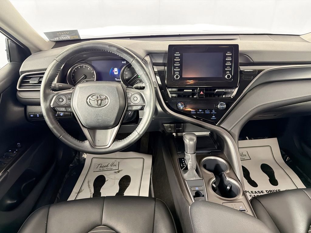 Used 2023 Toyota Camry SE image 21