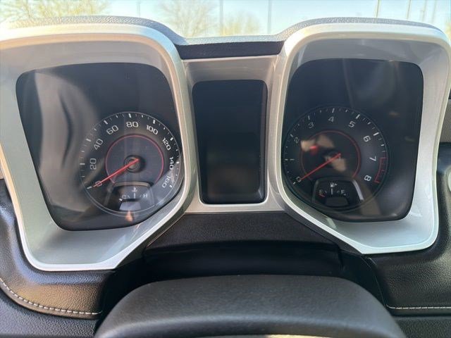 Used 2015 Chevrolet Camaro LS image 22