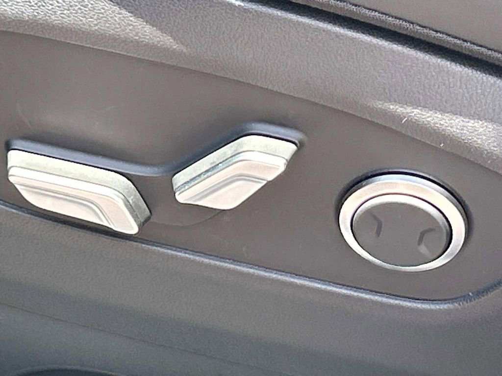 New 2026 Hyundai Ioniq 9 SEL image 16