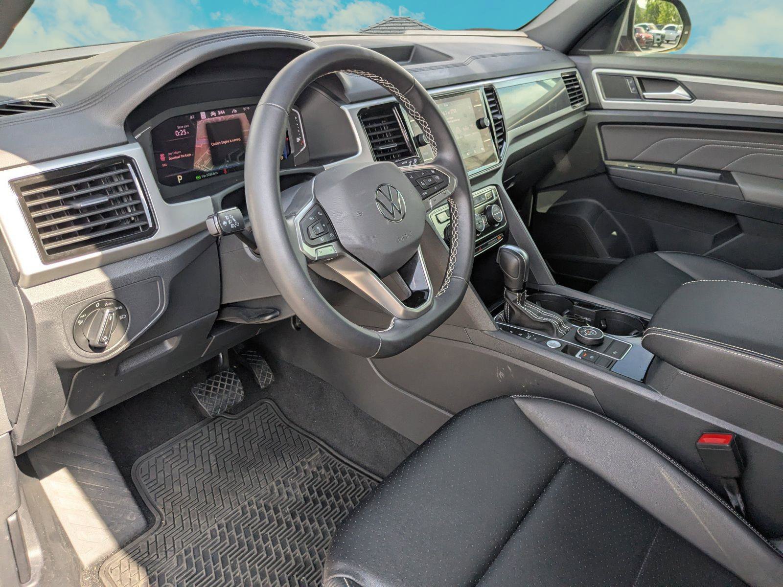 Used 2023 Volkswagen Atlas Cross Sport SEL image 6