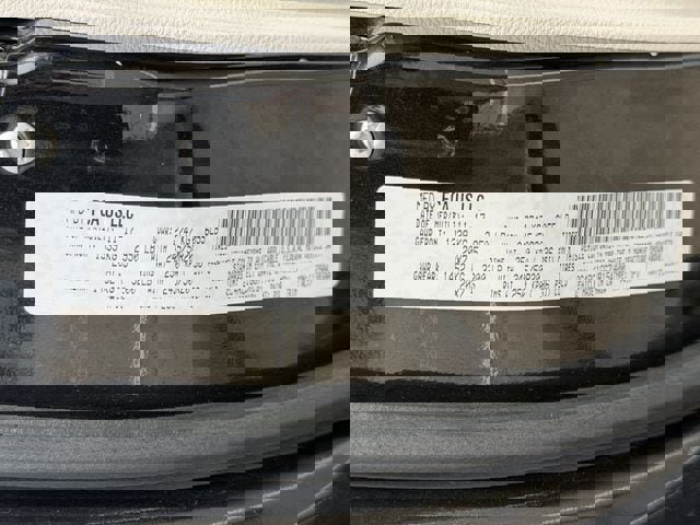 Used 2018 Chrysler Pacifica Limited w/ Tire & Wheel Group image 34