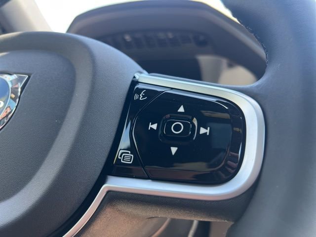 New 2026 Volvo XC90 B5 Core w/ Protection Package AWD/4WD image 31