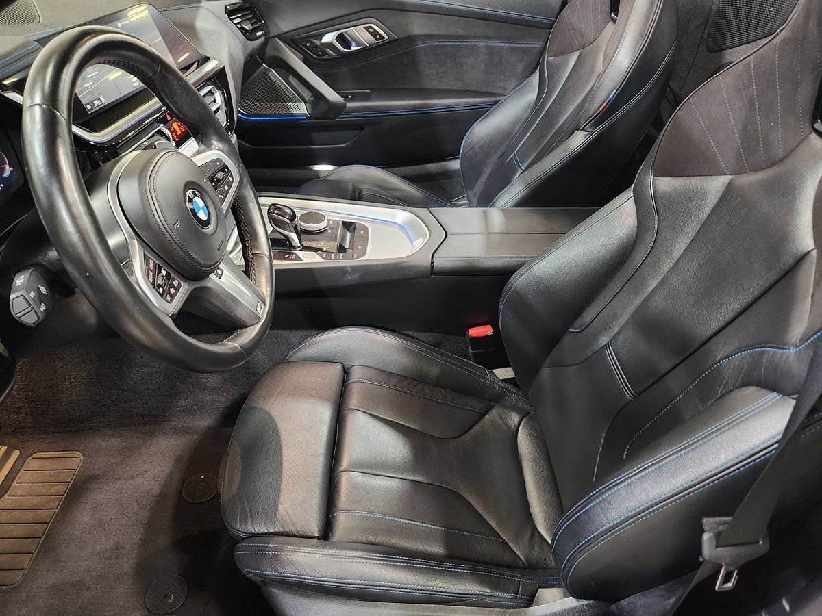 Used 2023 BMW Z4 M40i w/ Premium Package RWD image 37