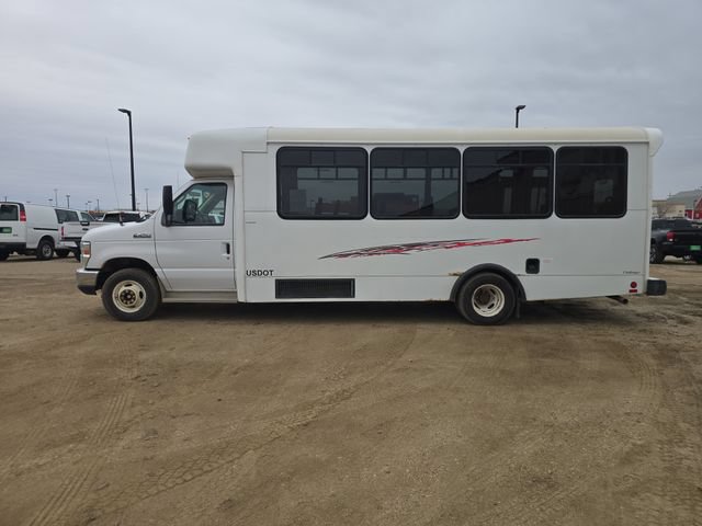 Used 2013 Ford E-450 and Econoline 450 Super Duty w/ Shuttle Bus Prep Pkg RWD image 11