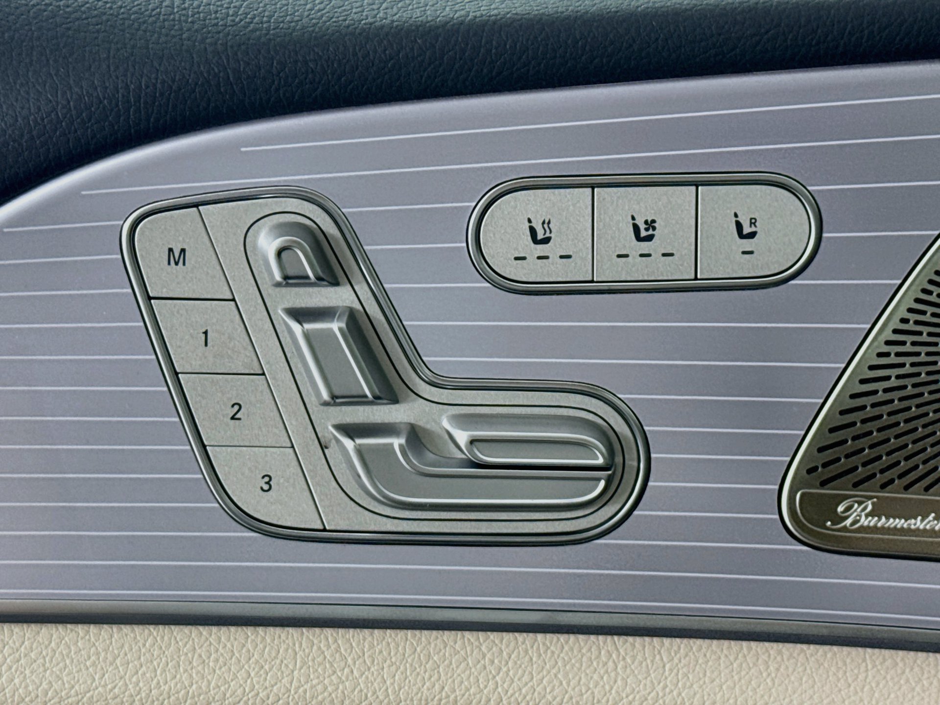 New 2027 Mercedes-Benz GLS 450 4MATIC image 22