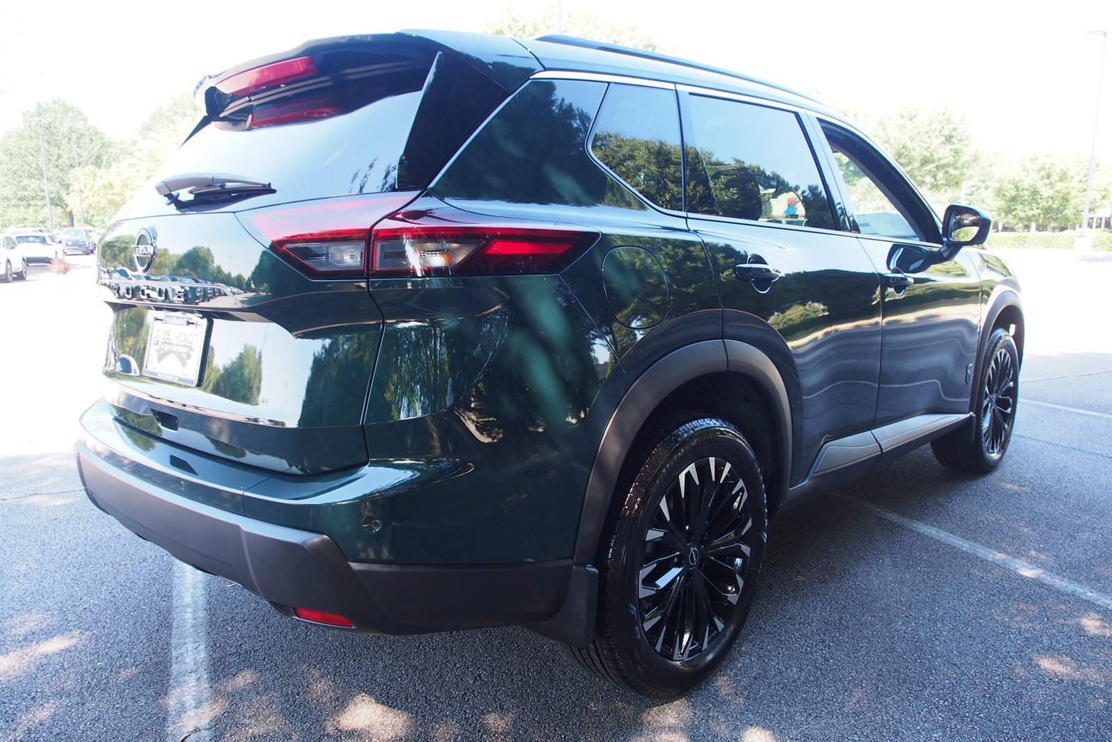 New 2026 Nissan Rogue Dark Armor FWD image 7