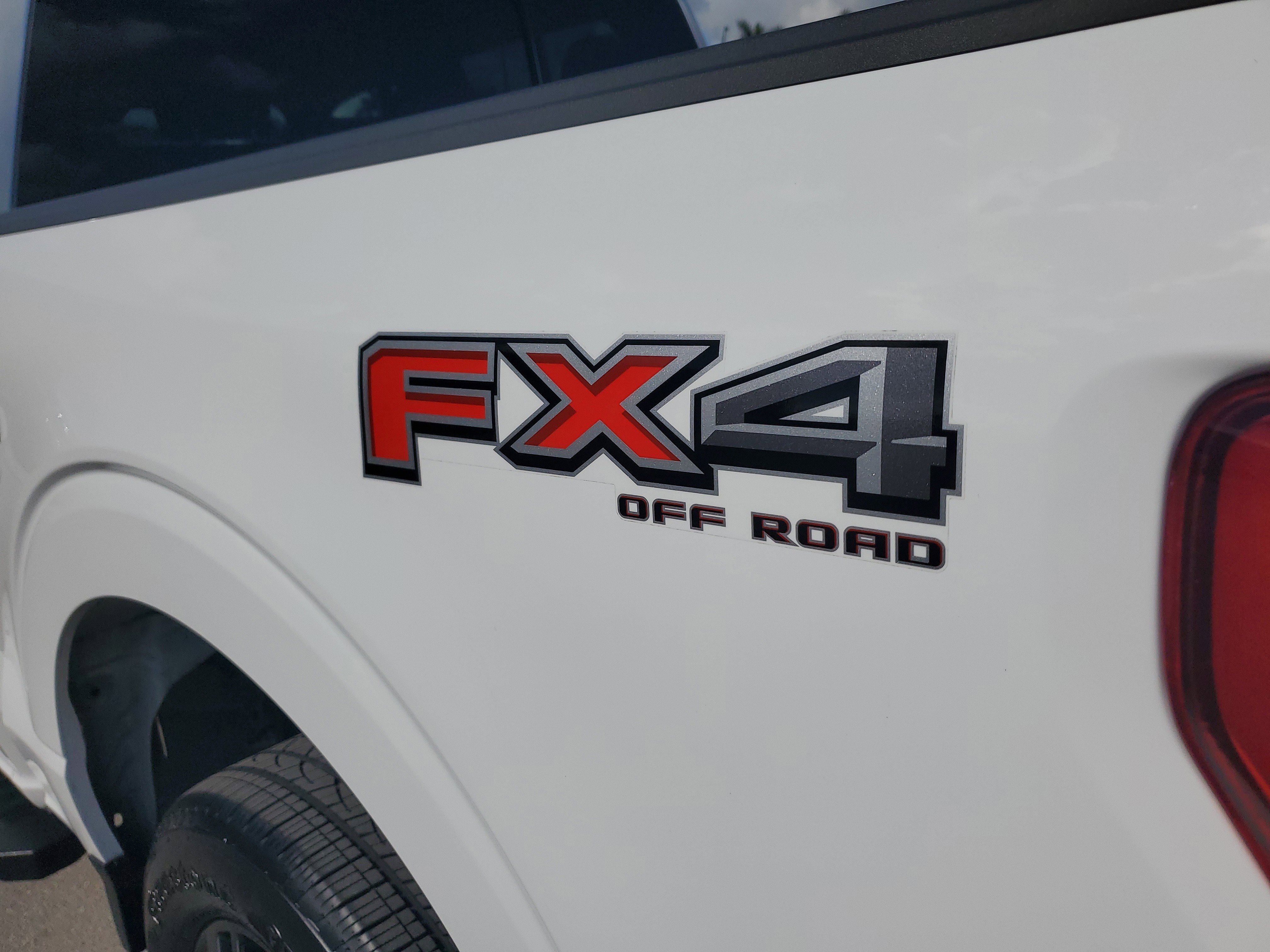 Used 2022 Ford F150 Lariat image 30