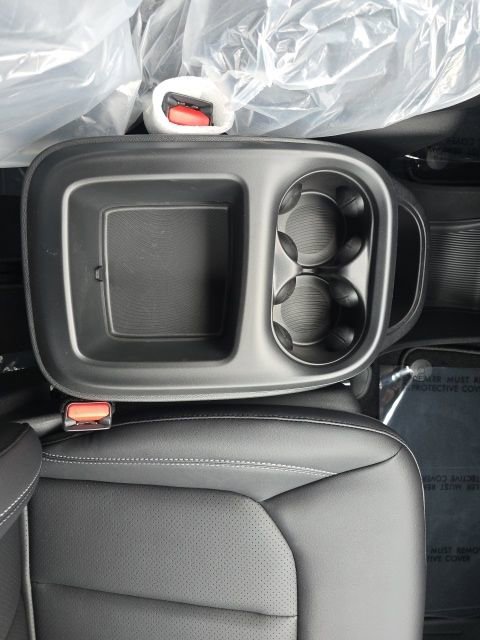 New 2026 Chrysler Pacifica Select image 16