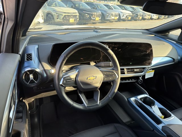 Used 2024 Chevrolet Equinox EV LT w/ LPO, Trailering Package AWD/4WD image 14