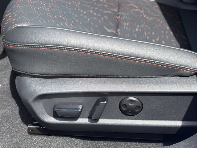 New 2027 Nissan Sentra SR w/ SR Premium Package FWD image 15