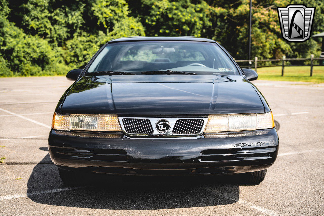 Used 1995 Mercury Cougar XR7 image 9