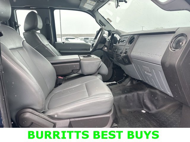 Used 2013 Ford F550 4x4 SuperCab Super Duty w/ Snow Plow Prep Pkg image 21