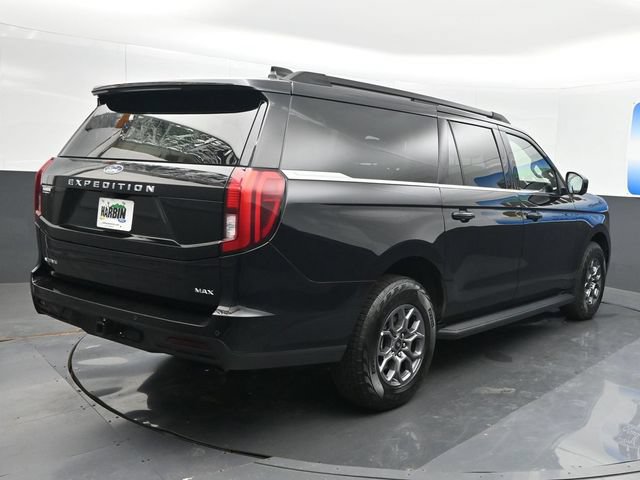Used 2025 Ford Expedition Max Active AWD/4WD image 5