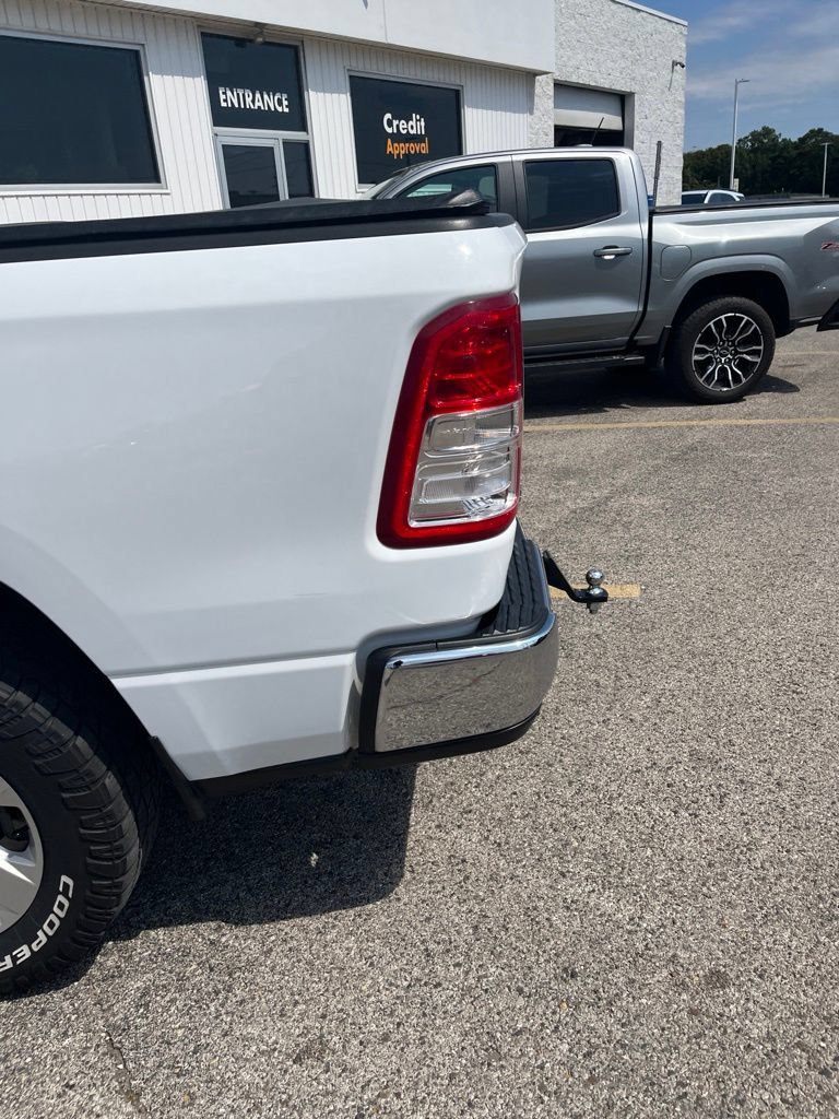 Used 2019 RAM 1500 Big Horn AWD/4WD image 11