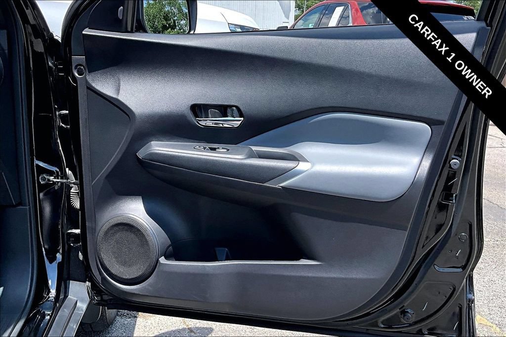 Used 2023 Nissan Kicks SR w/ SR Premium Package FWD image 26