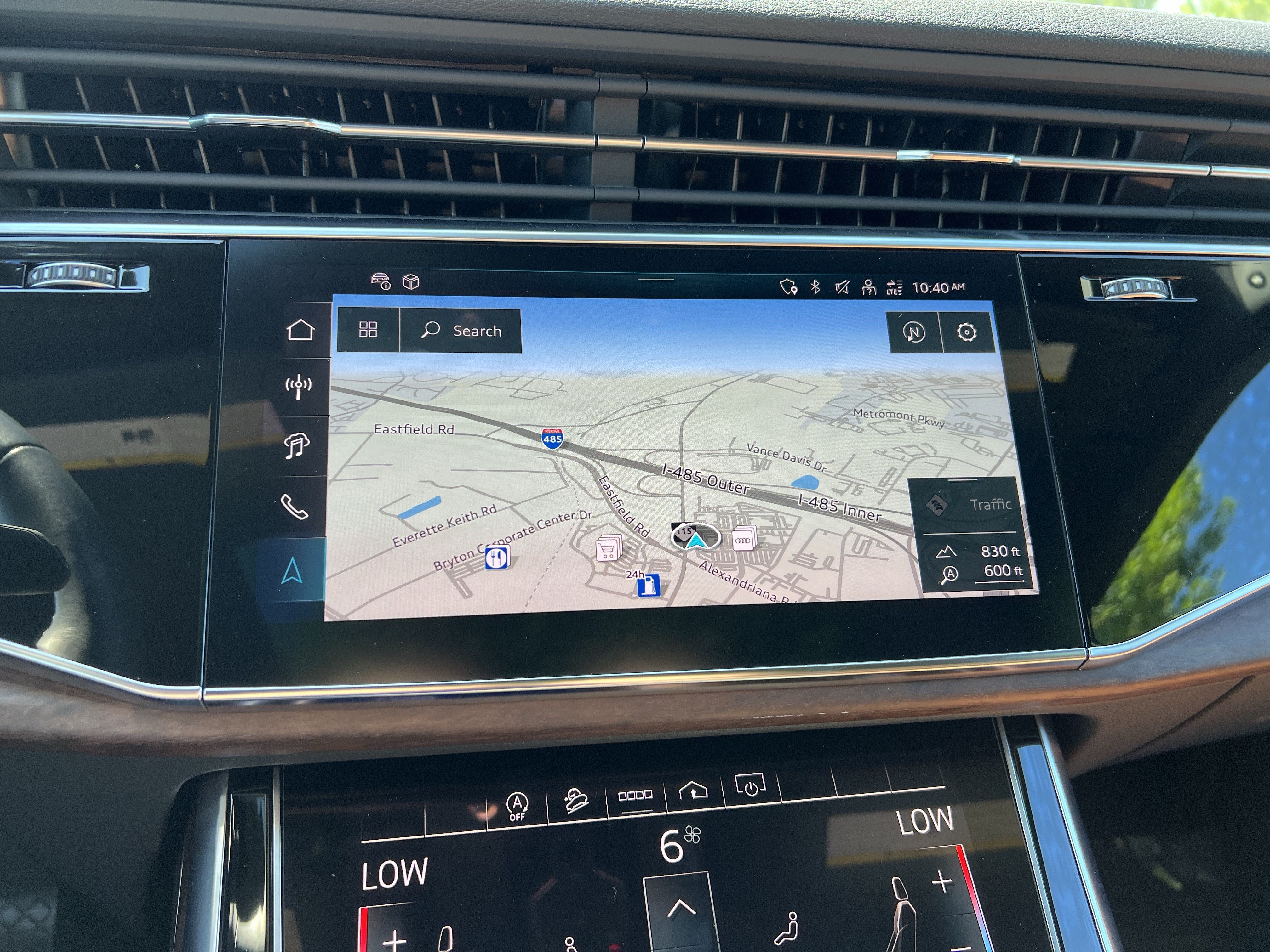 Used 2024 Audi Q8 Premium AWD/4WD image 23