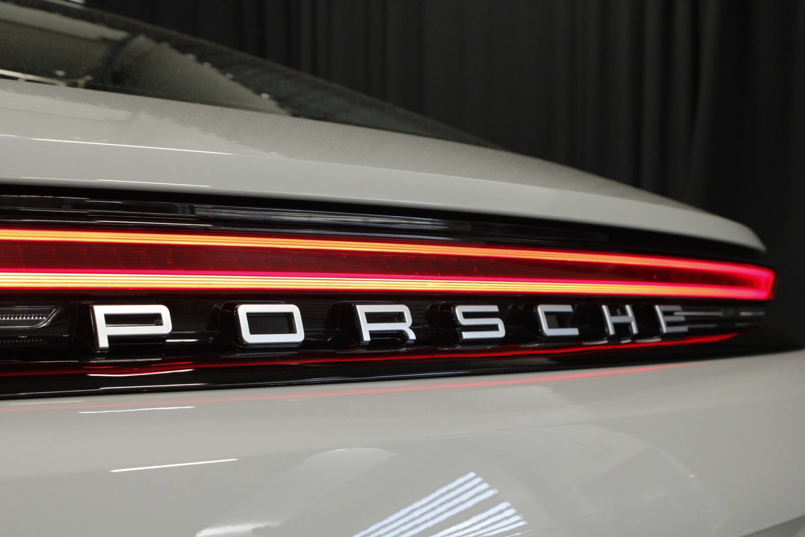 Certified 2025 Porsche Panamera 4 AWD/4WD image 22