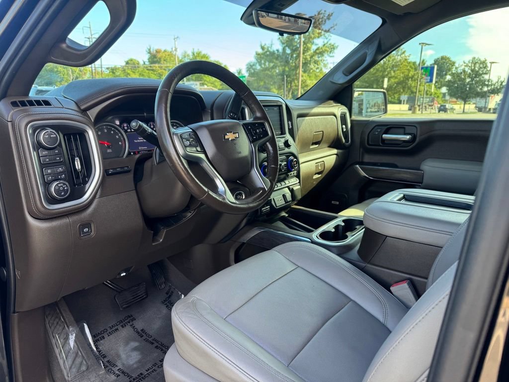 Used 2020 Chevrolet Silverado 1500 LTZ w/ LTZ Plus Package AWD/4WD image 14