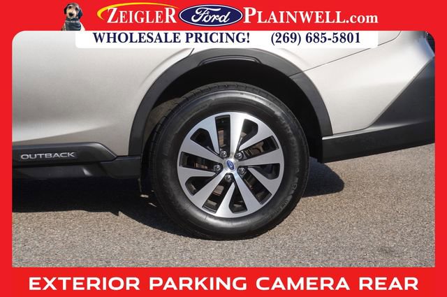 Used 2020 Subaru Outback Premium image 9