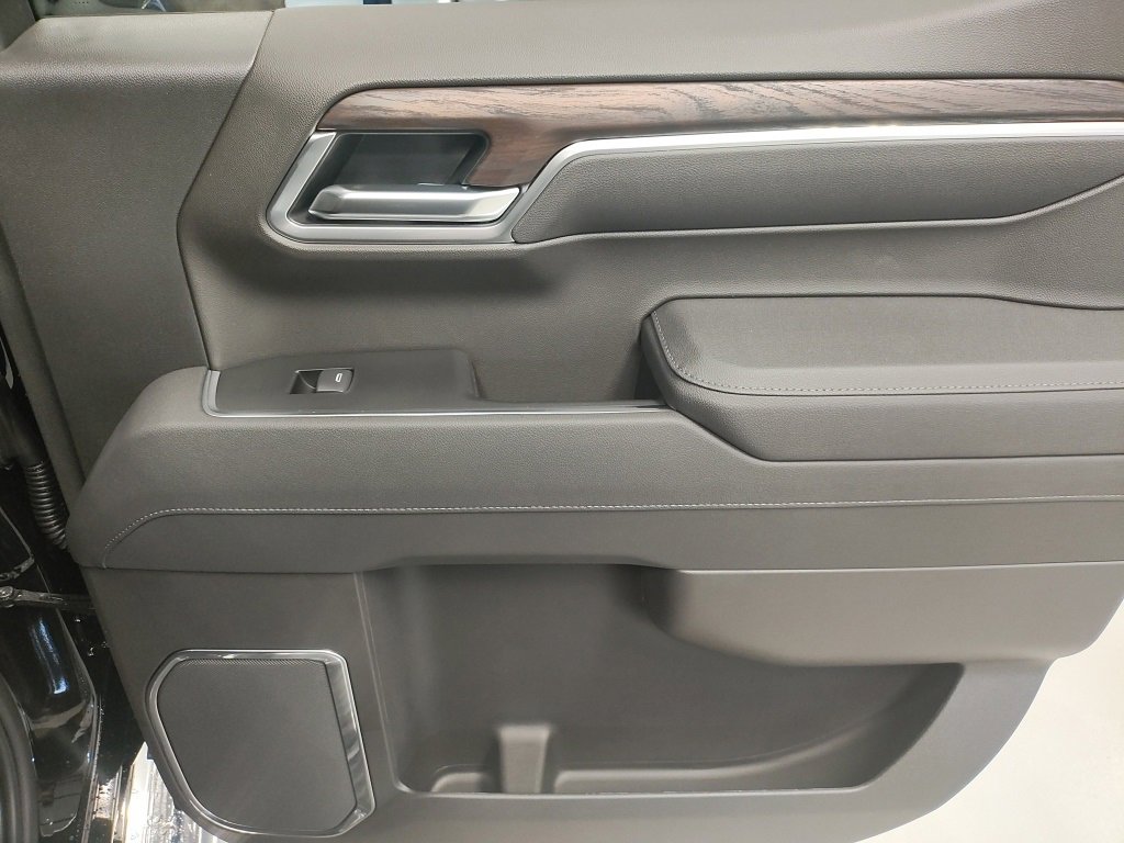 New 2026 GMC Sierra 1500 SLT w/ SLT Premium Plus Package image 14