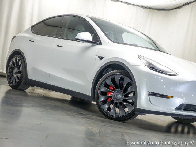 Used 2023 Tesla Model Y Performance AWD/4WD image 4