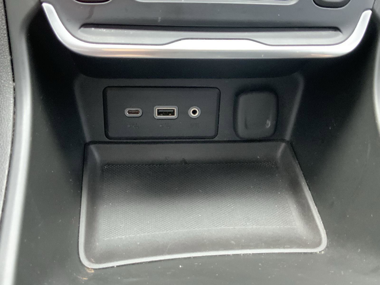 Used 2018 GMC Terrain SLE w/ Driver Convenience Package image 41