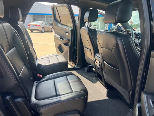 Used 2023 Chevrolet Traverse RS AWD/4WD image 17