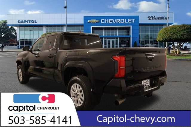 Used 2024 Toyota Tacoma SR5 AWD/4WD image 6