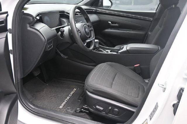 Used 2023 Hyundai Santa Cruz SEL w/ Activity Package AWD/4WD image 17