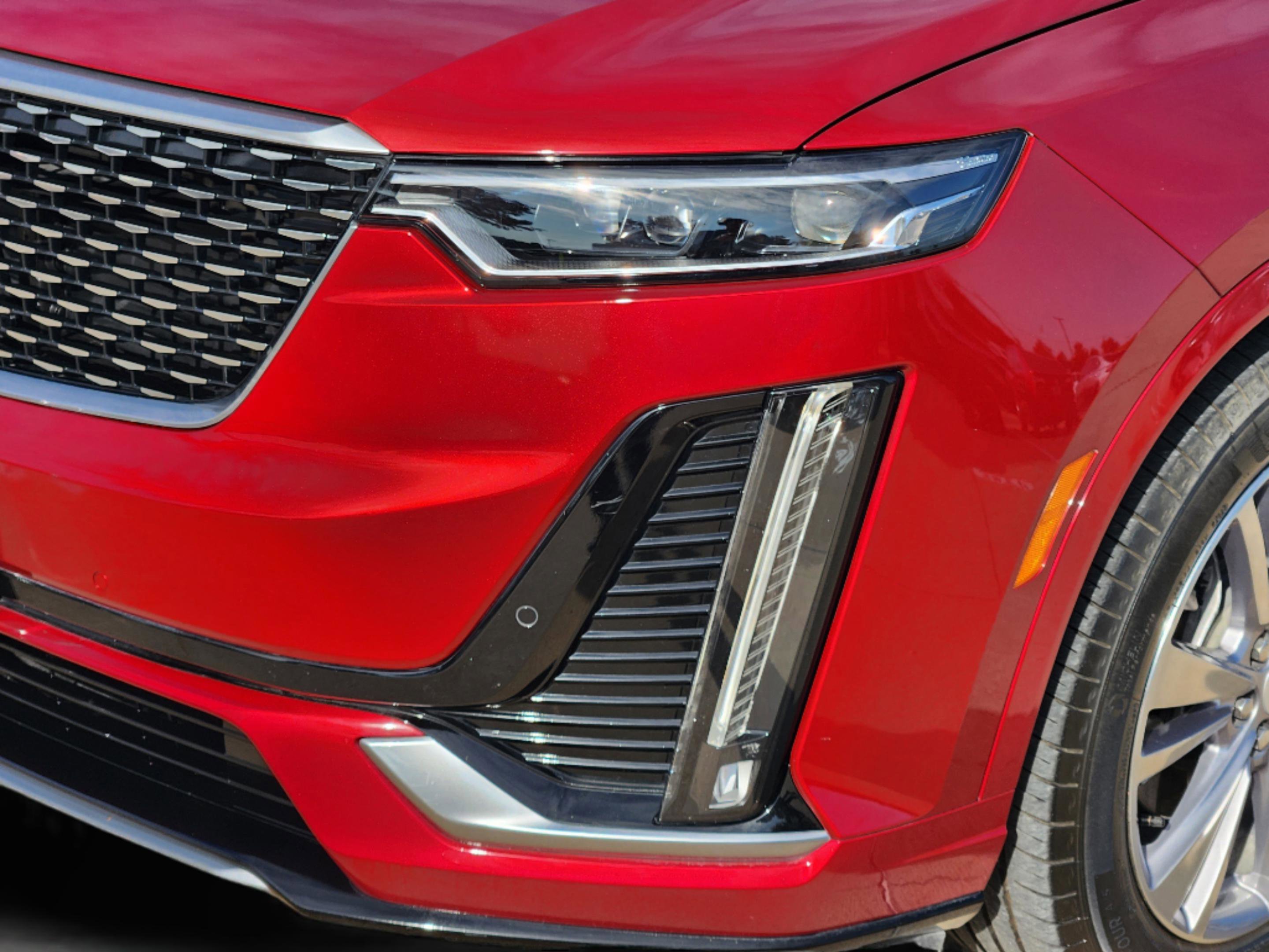 Used 2023 Cadillac XT6 Premium Luxury image 47