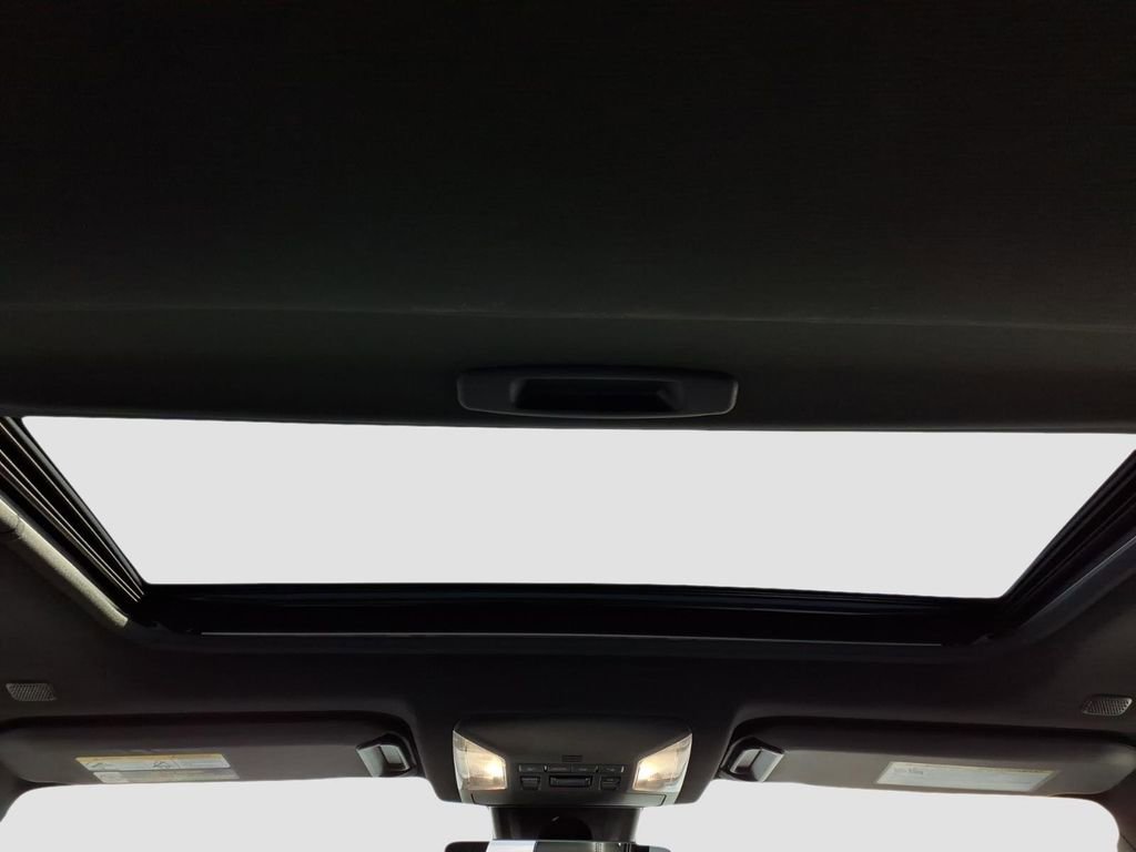 Used 2024 Toyota RAV4 XSE image 15