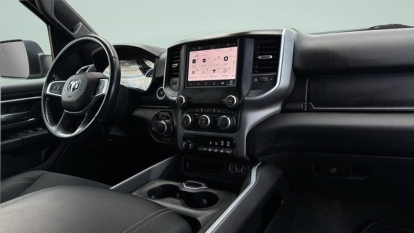 Used 2022 RAM 1500 Big Horn AWD/4WD image 32