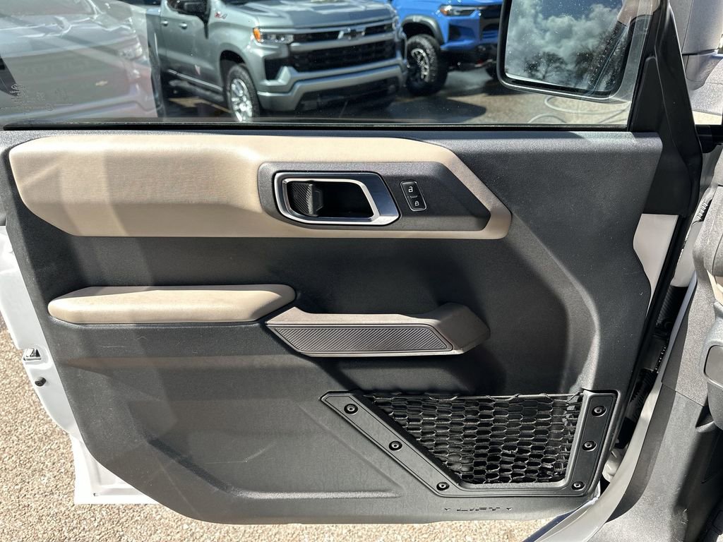 Used 2022 Ford Bronco Wildtrak image 31