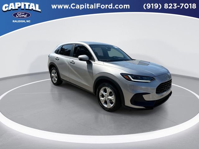 Used 2024 Honda HR-V LX image 2