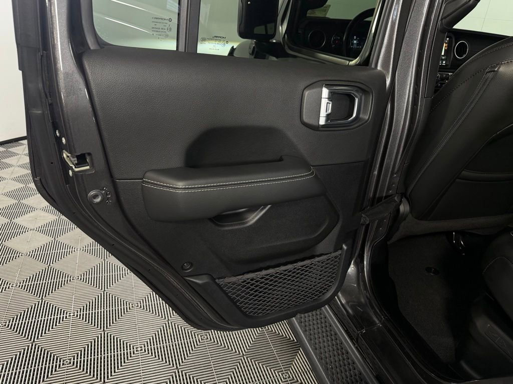 Used 2022 Jeep Wrangler Unlimited Sahara w/ Safety Group image 29