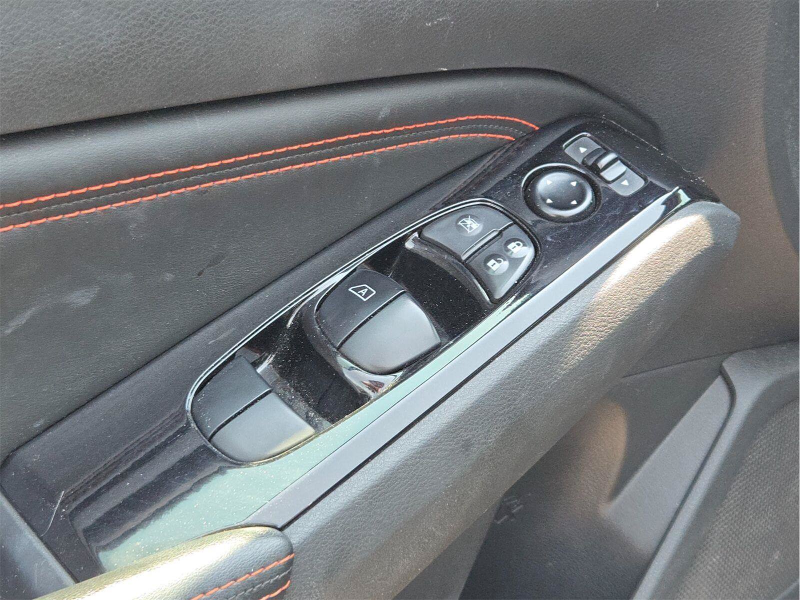 Used 2023 Nissan Altima 2.5 SR FWD image 49