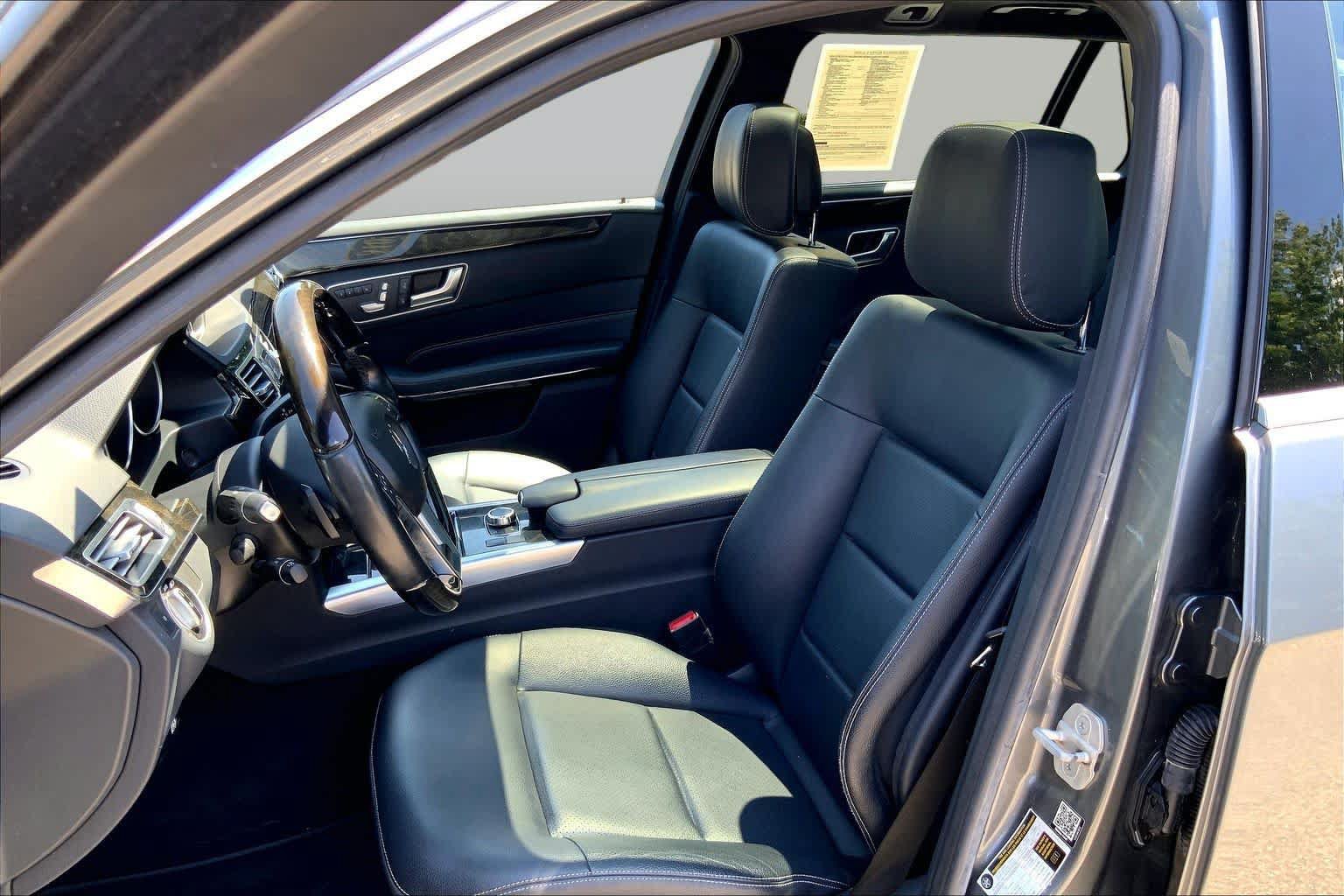 Used 2016 Mercedes-Benz E 350 4MATIC Wagon image 9