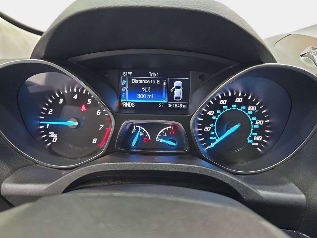 Used 2013 Ford Escape Titanium w/ Parking Technology Pkg AWD/4WD image 22