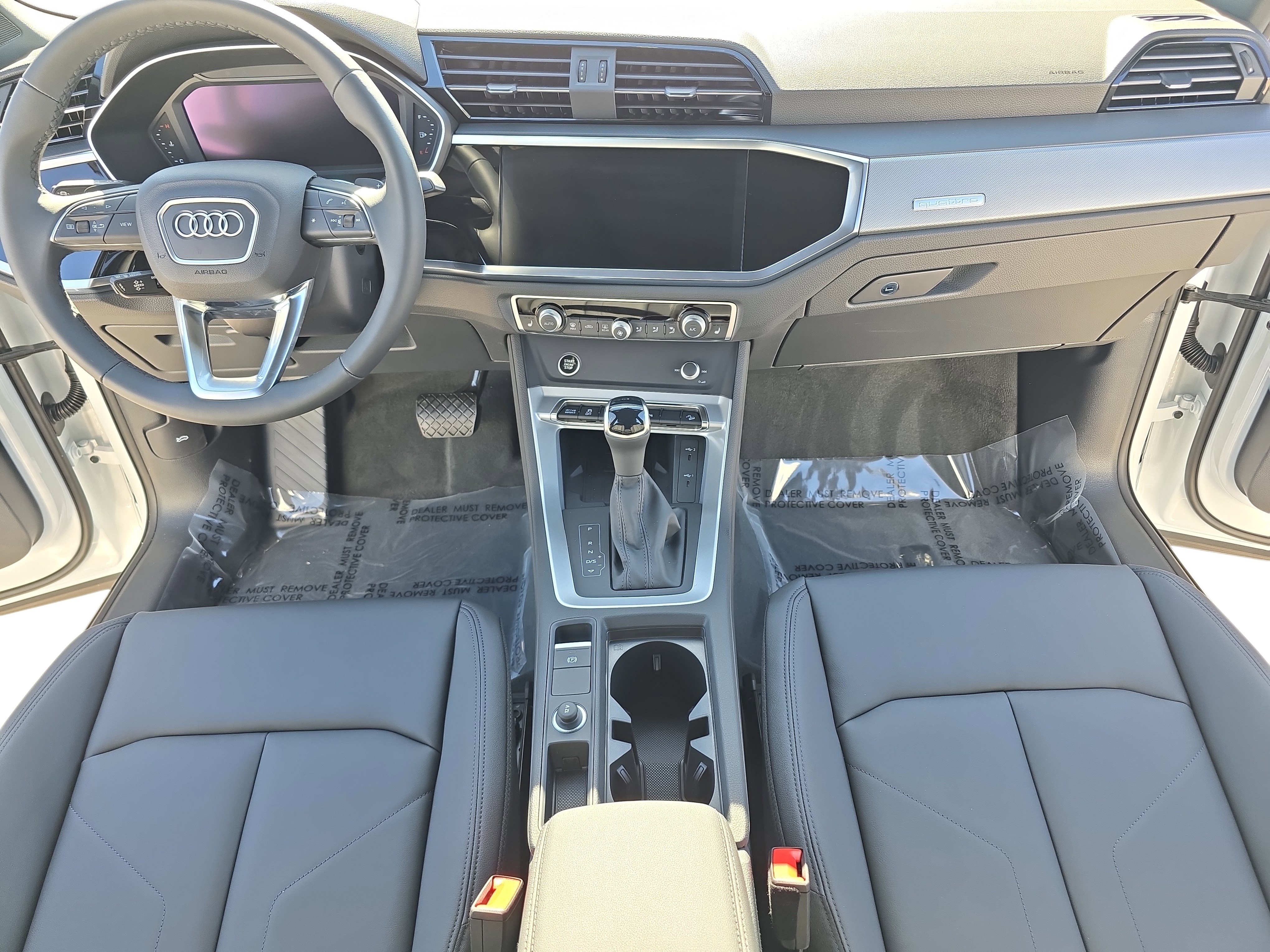 New 2025 Audi Q3 2.0T Premium image 9