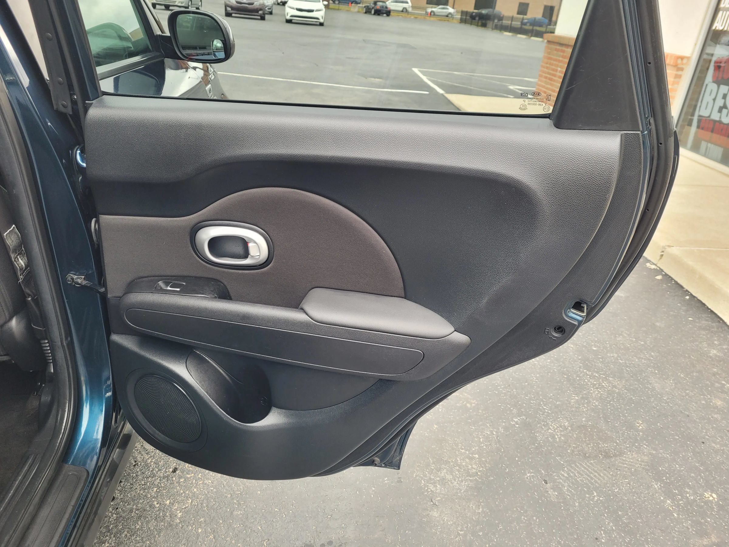 Used 2018 Kia Soul + FWD image 19