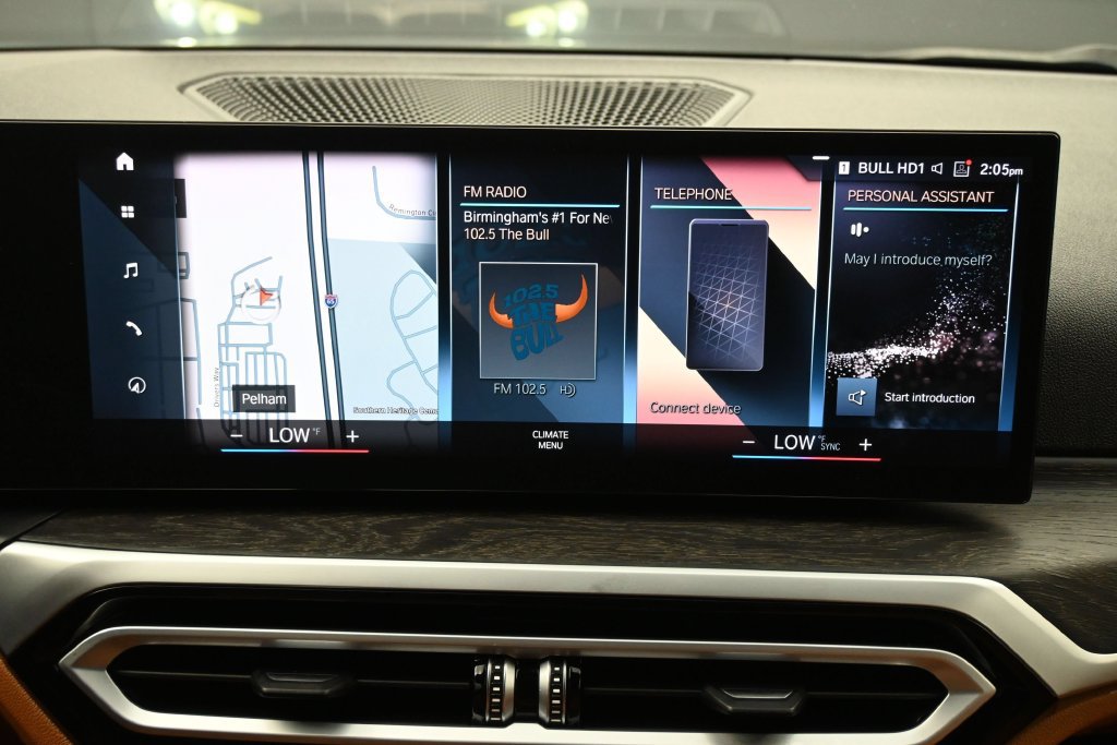 Used 2023 BMW 330i Sedan w/ Driving Assistance Package RWD image 9