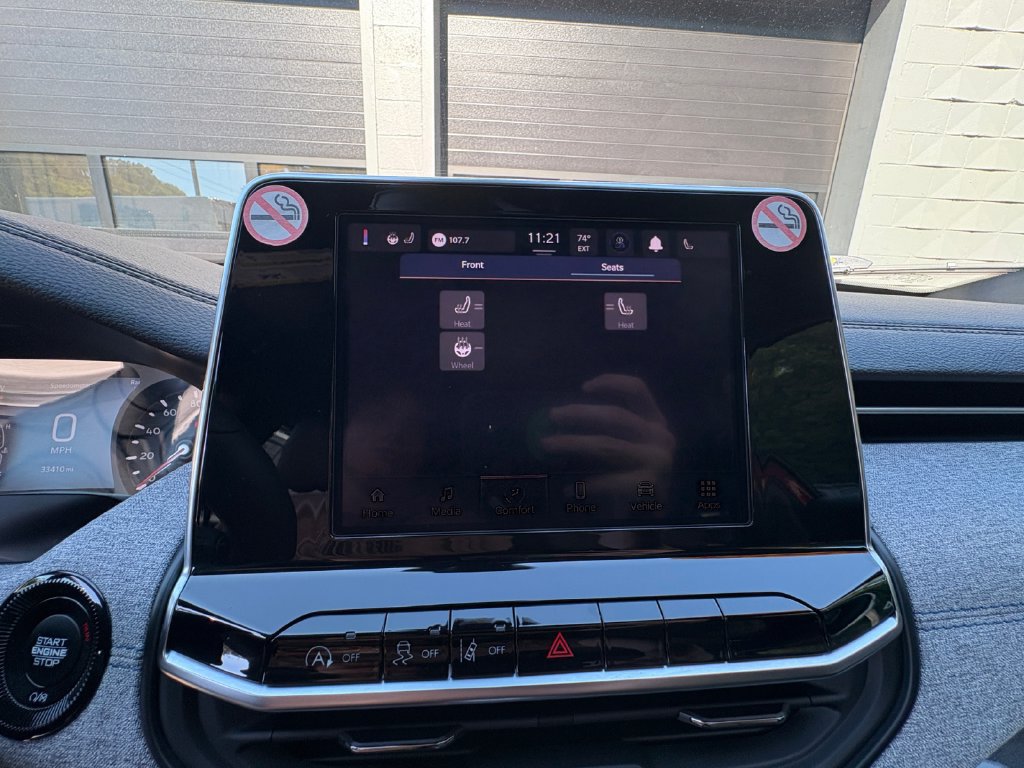 Certified 2025 Jeep Compass Latitude AWD/4WD image 25