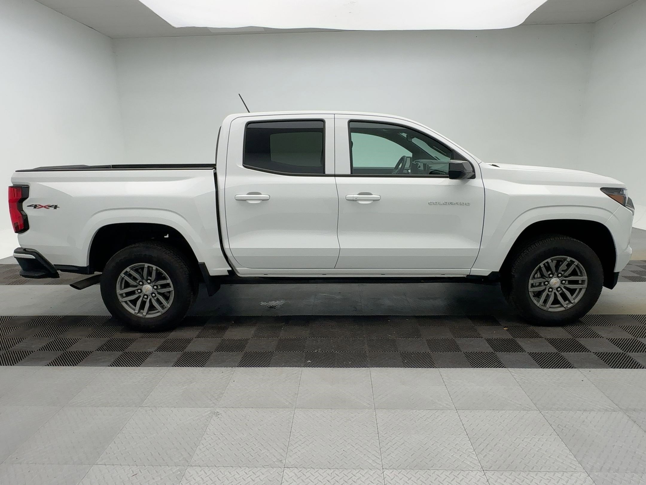 New 2025 Chevrolet Colorado LT w/ Advanced Trailering Package image 8