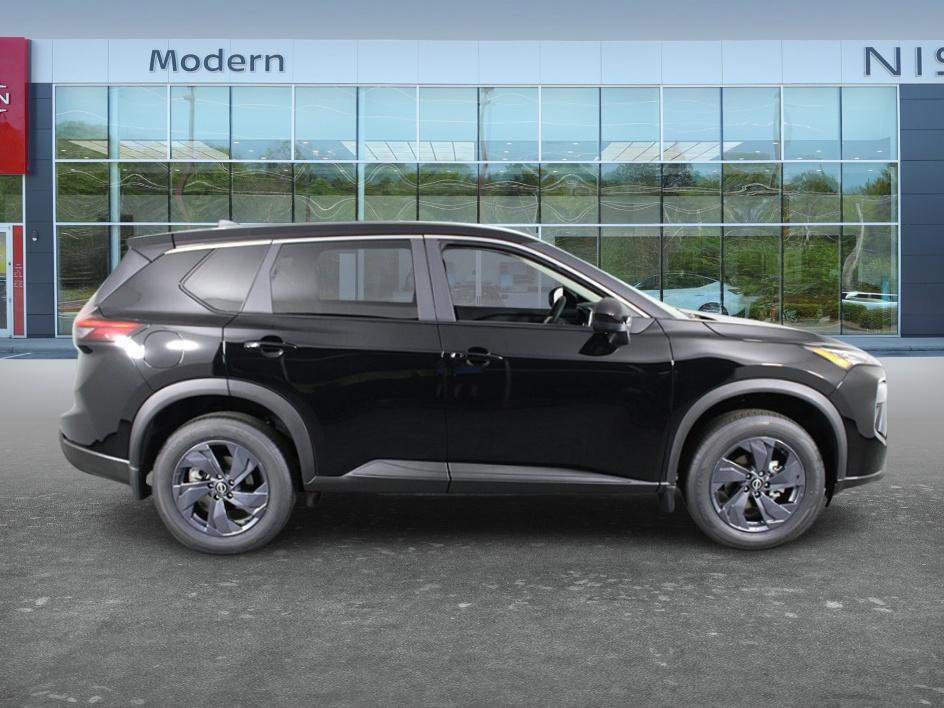 Certified 2026 Nissan Rogue SV FWD image 6