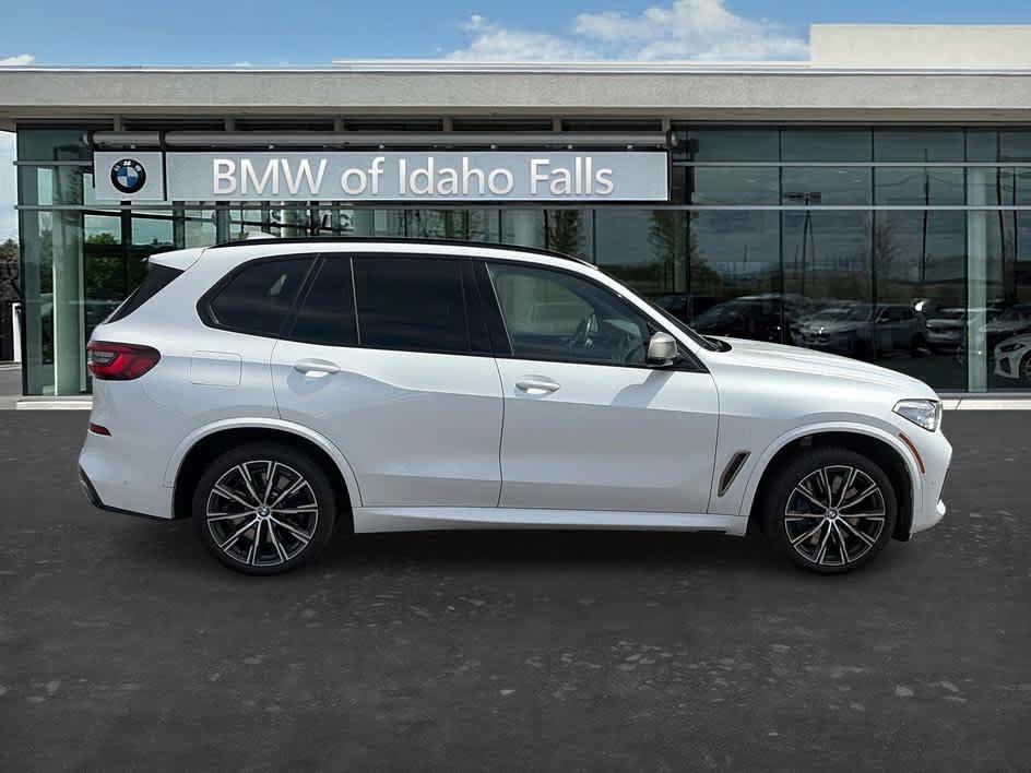 Used 2022 BMW X5 M50i w/ Executive Package AWD/4WD image 8