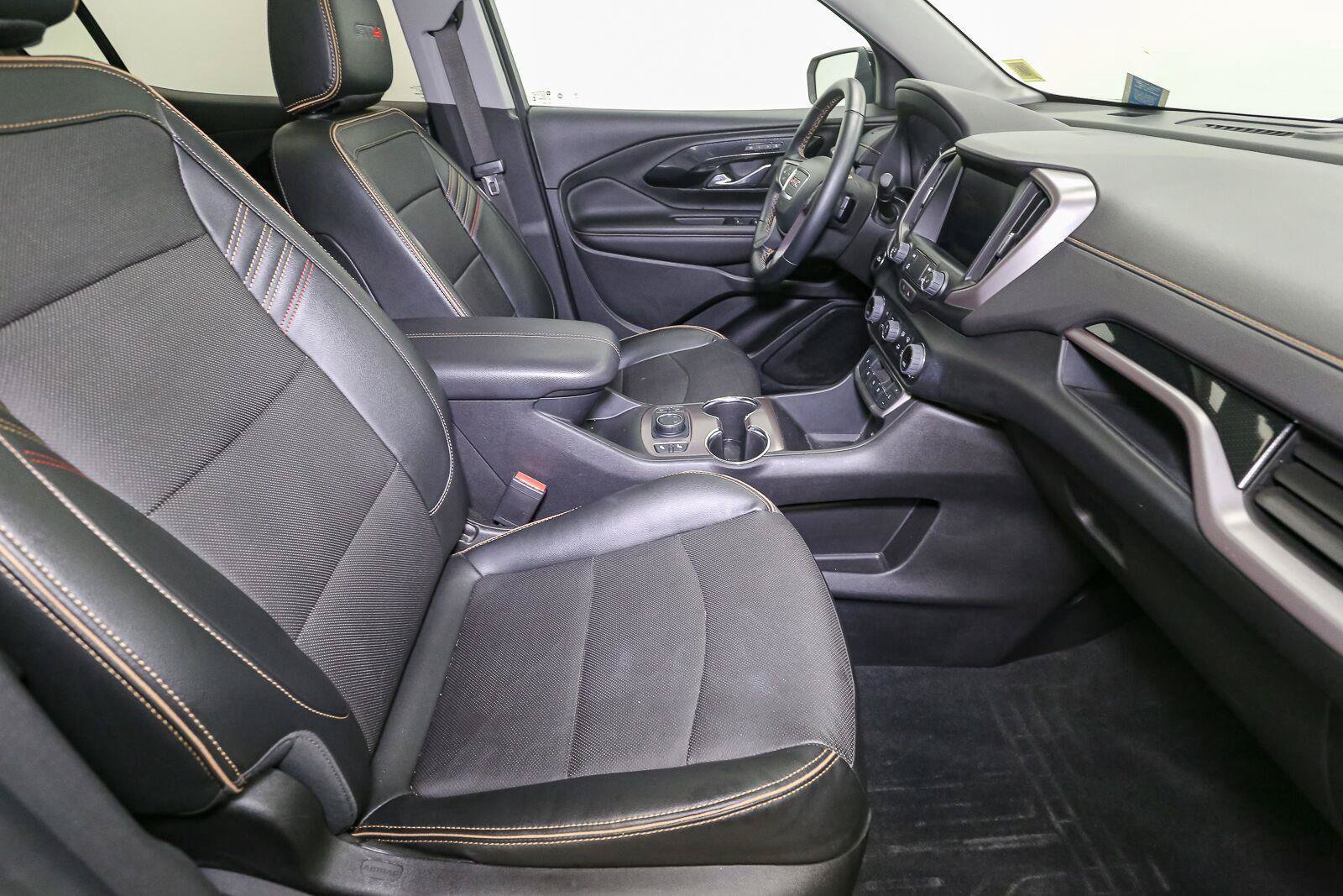Used 2023 GMC Terrain AT4 AWD/4WD image 21