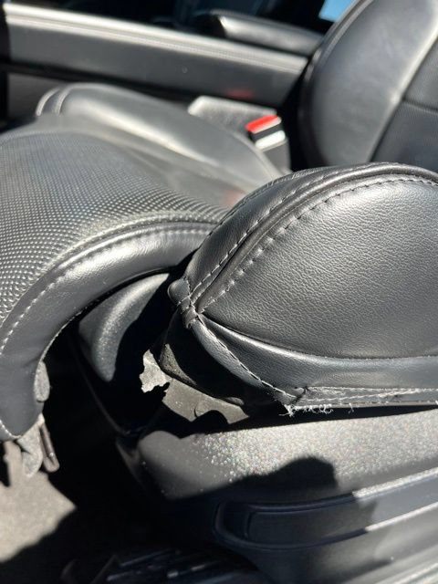 Used 2019 Lincoln Navigator Premiere AWD/4WD image 26