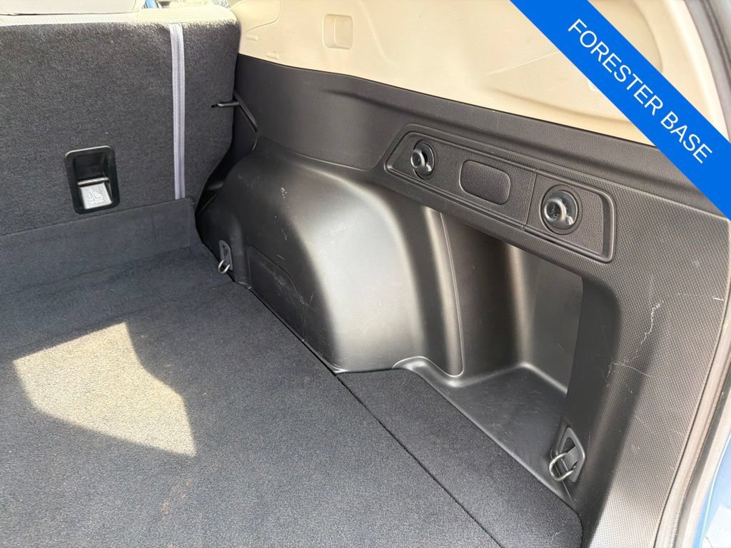 Used 2021 Subaru Forester AWD/4WD image 30