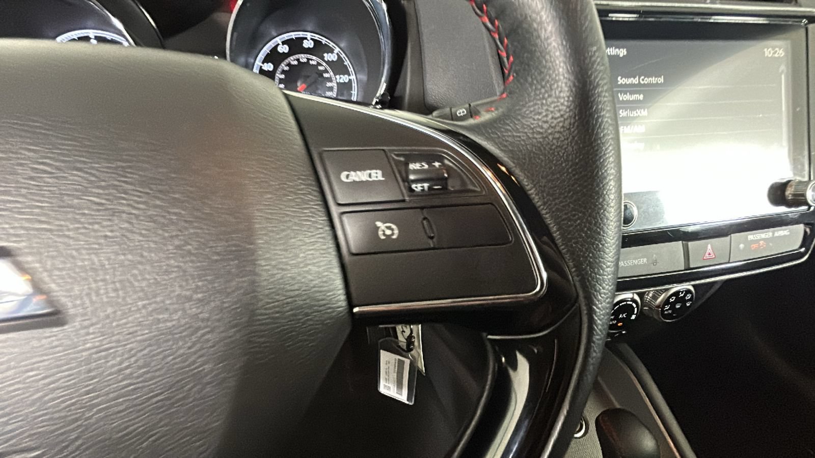 Used 2025 Mitsubishi Outlander Sport LE AWD/4WD image 18